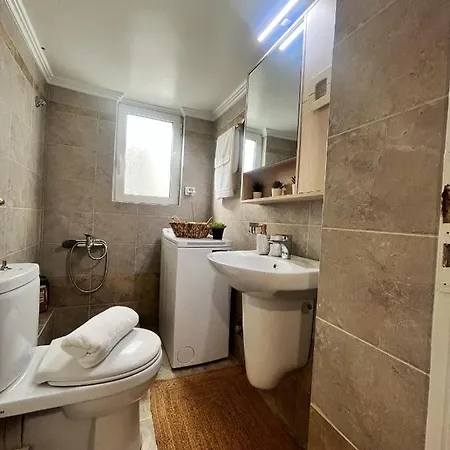 Cozy Downtown 4 Appartement Athènes